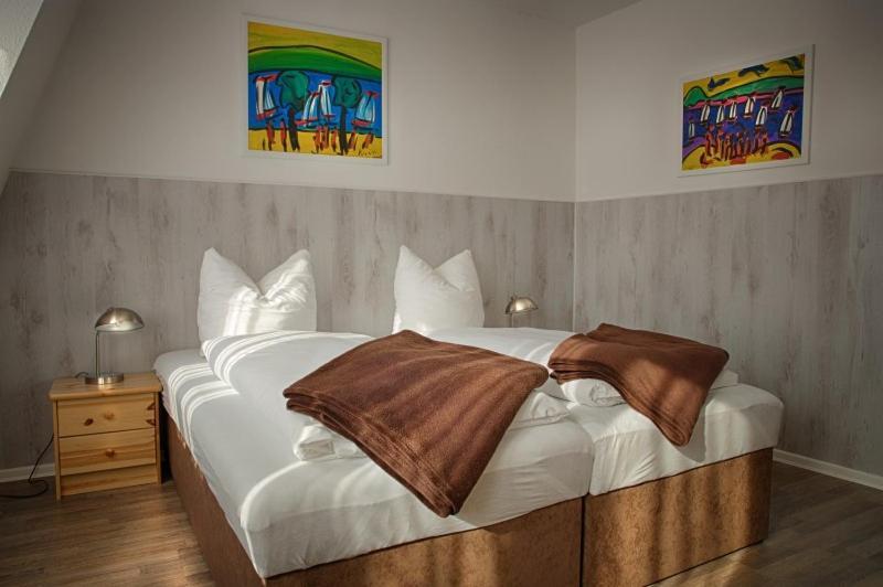 H&h Im Herzen Der Stadt In Der Lange Strasse Geraeumig Ruhig Mit Kueche Und Esstisch Apartment *