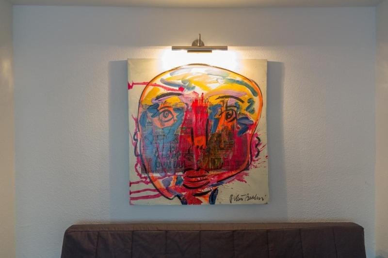 H&h Im Herzen Der Stadt In Der Lange Strasse Geraeumig Ruhig Mit Kueche Und Esstisch Apartment